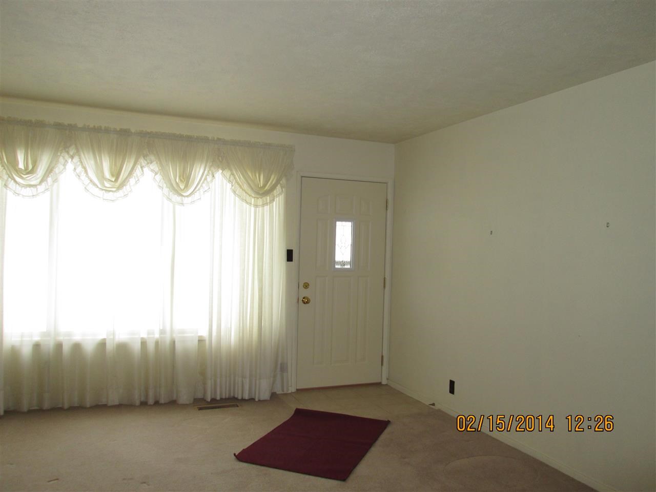 15612 Darden Rd, Granger, IN 46530 photo 3