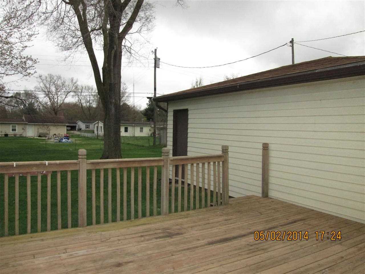 15612 Darden Rd, Granger, IN 46530 photo 2