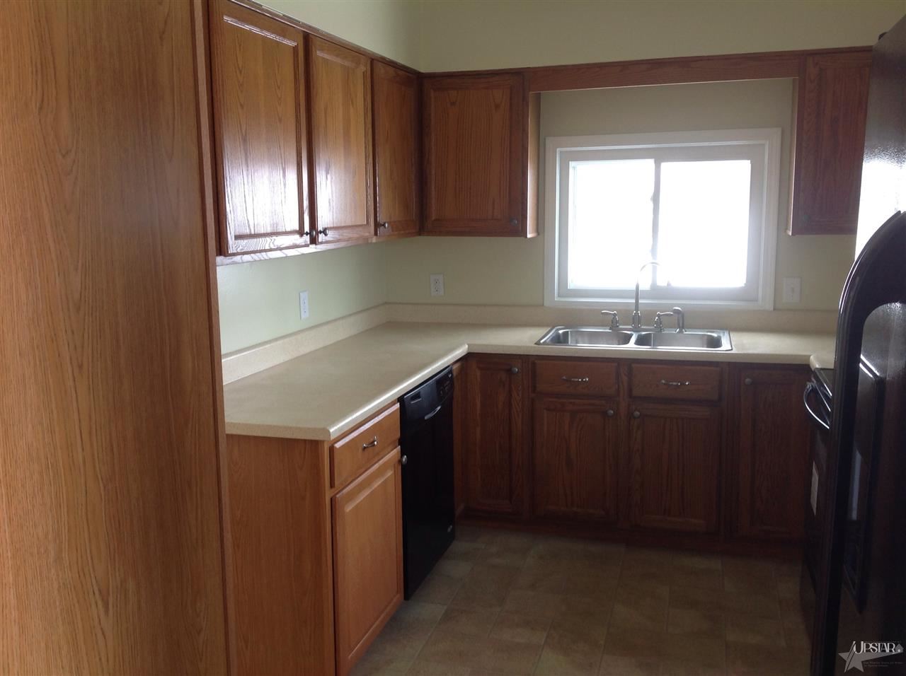 5990 E North St, Ossian, IN 46777 photo 9