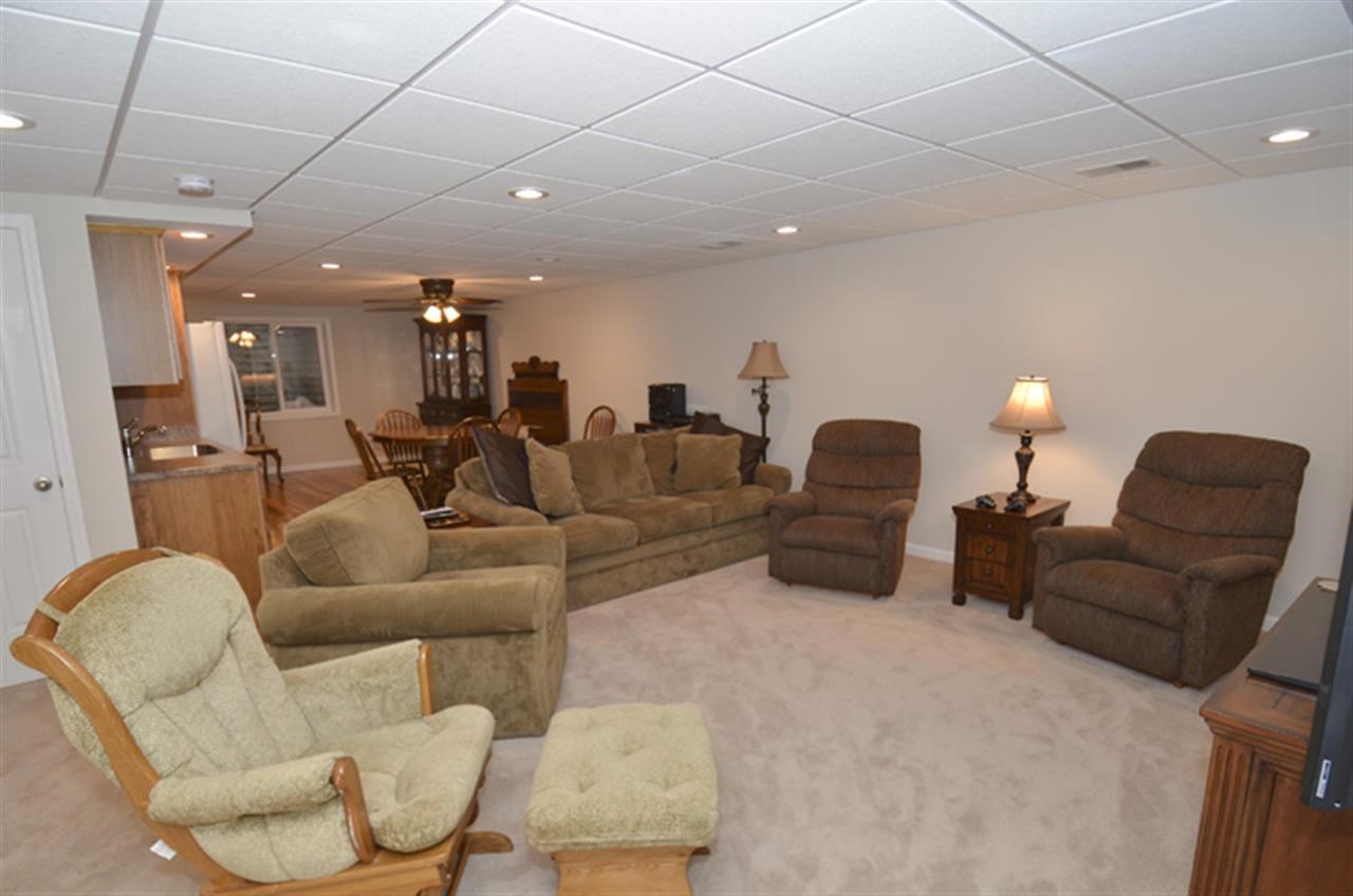 2212 St Charles Ave, South Bend, IN 46614 photo 16