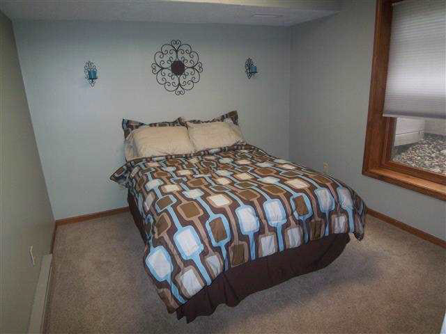 3877 E Forest Glen Ave, Leesburg, IN 46538 photo 12