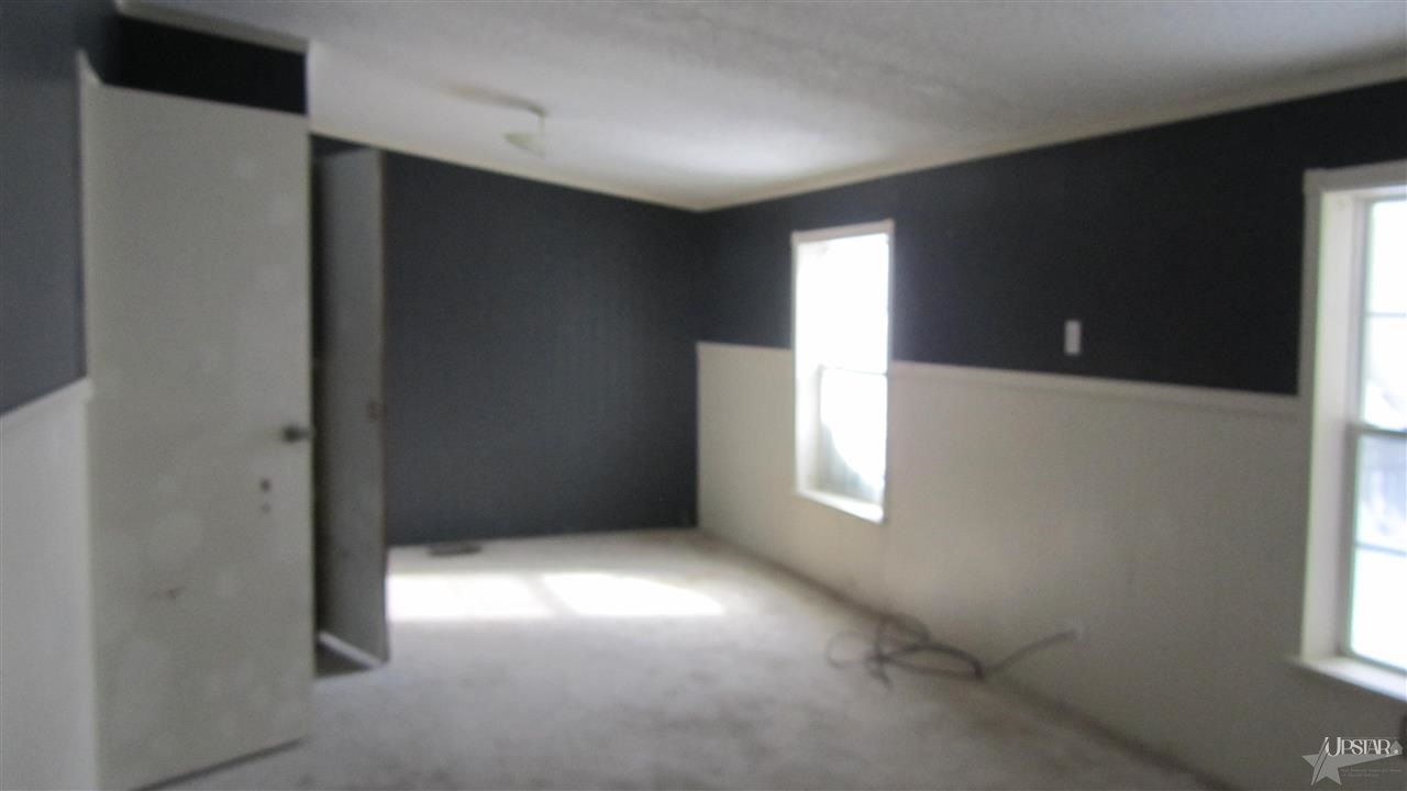 988 S 700 E, Avilla, IN 46710 photo 10