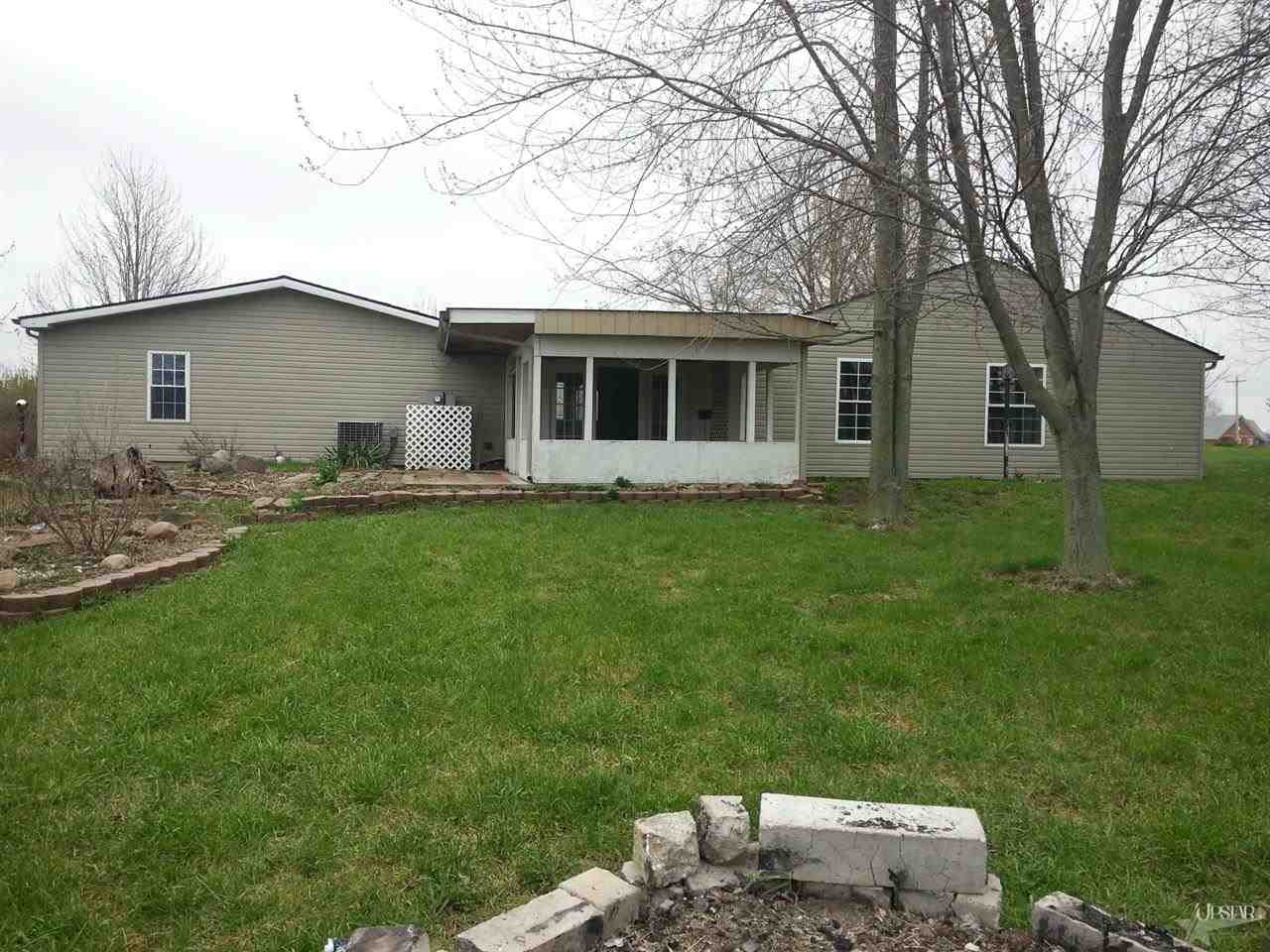 988 S 700 E, Avilla, IN 46710 photo 3