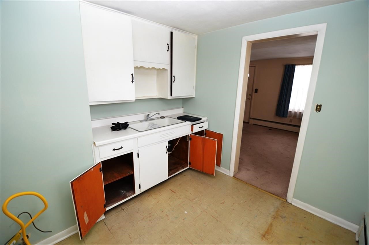 858 S Clay St, Frankfort, IN 46041 photo 5