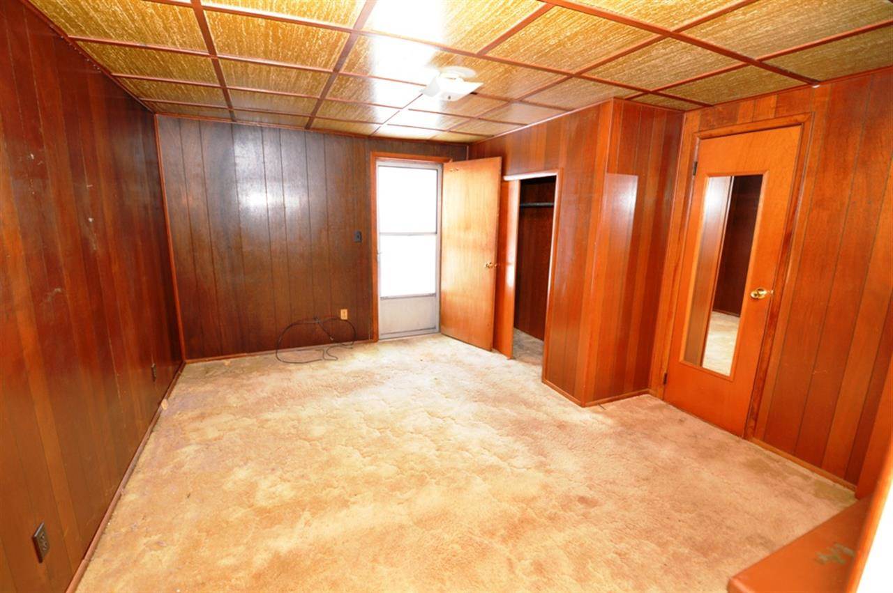 858 S Clay St, Frankfort, IN 46041 photo 8