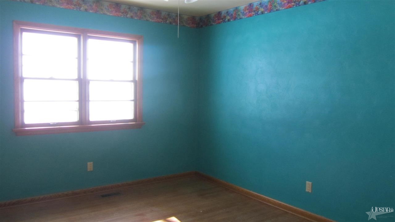 12214 E Tillman Rd, Fort Wayne, IN 46816 photo 8