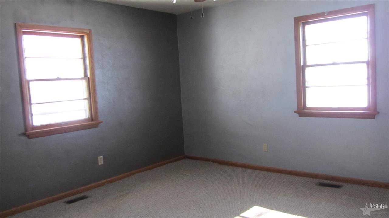 12214 E Tillman Rd, Fort Wayne, IN 46816 photo 7