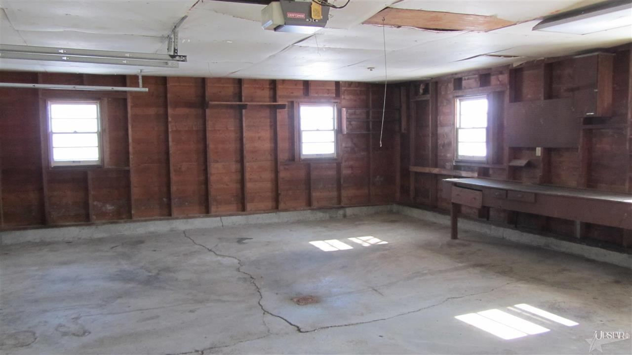 12214 E Tillman Rd, Fort Wayne, IN 46816 photo 11