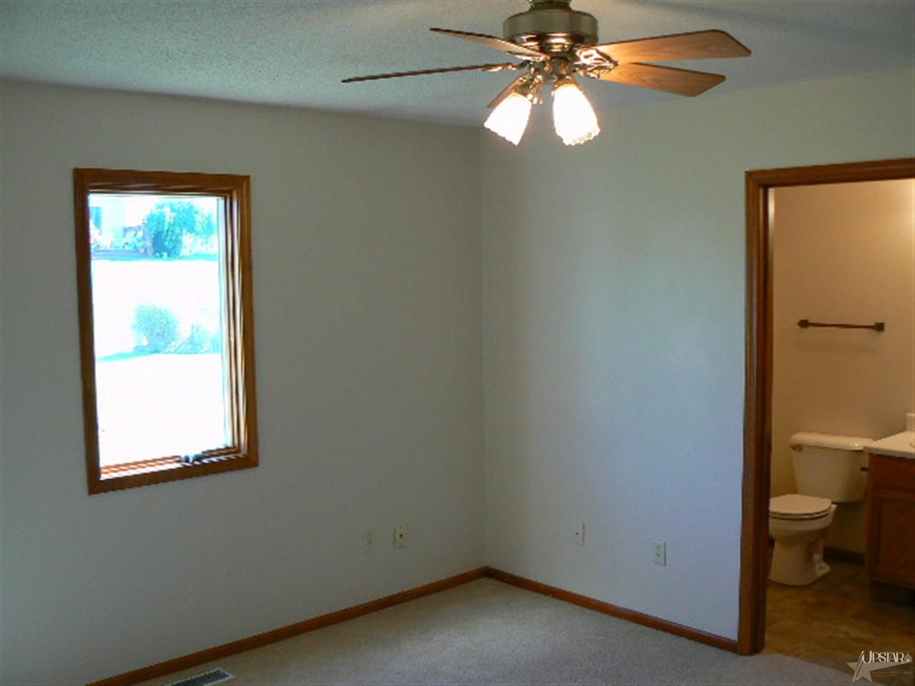 10011 Serpentine Cv, Fort Wayne, IN 46804 photo 8