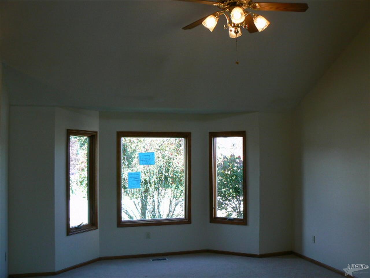 10011 Serpentine Cv, Fort Wayne, IN 46804 photo 3