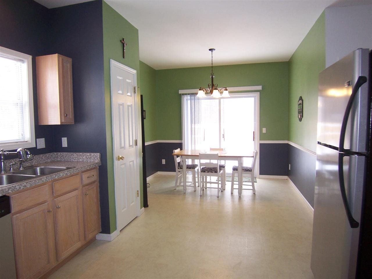 20293 Ambleside Dr, South Bend, IN 46637 photo 4