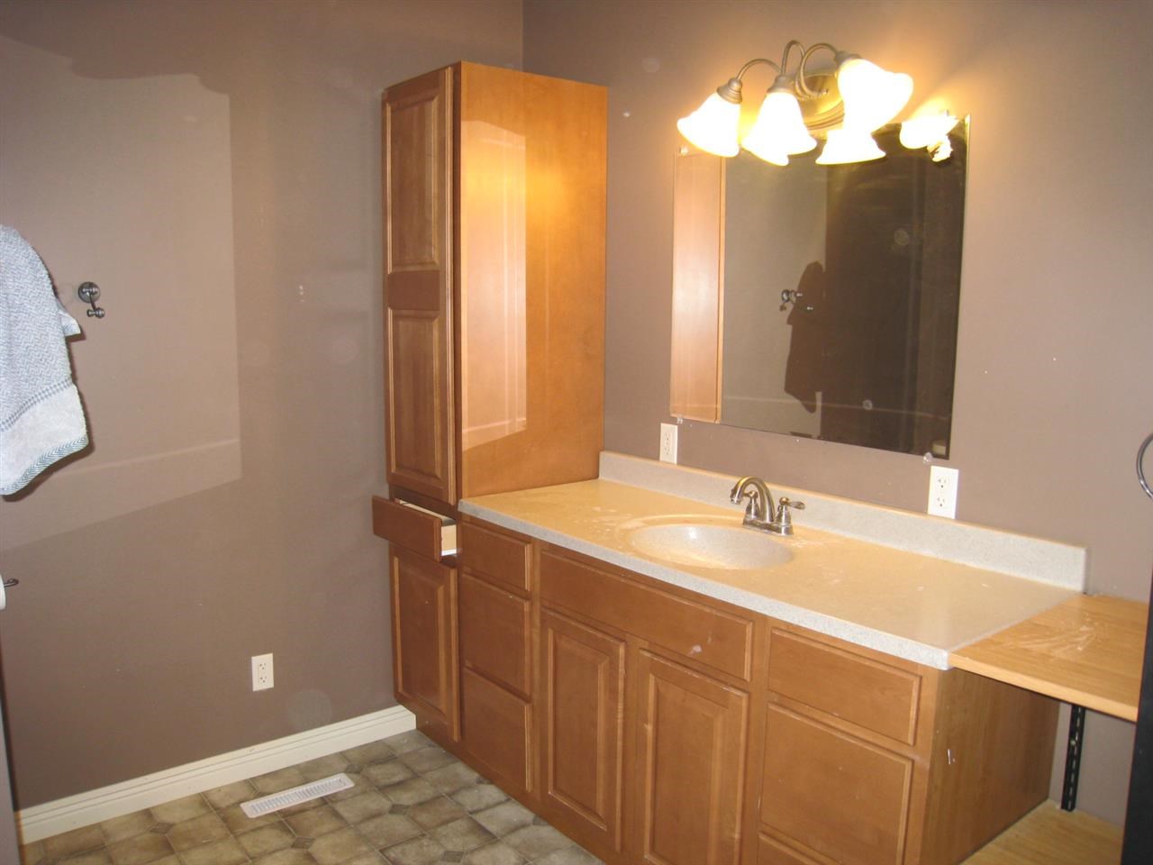2820 S 600 W, Pleasant Lake, IN 46779 photo 17