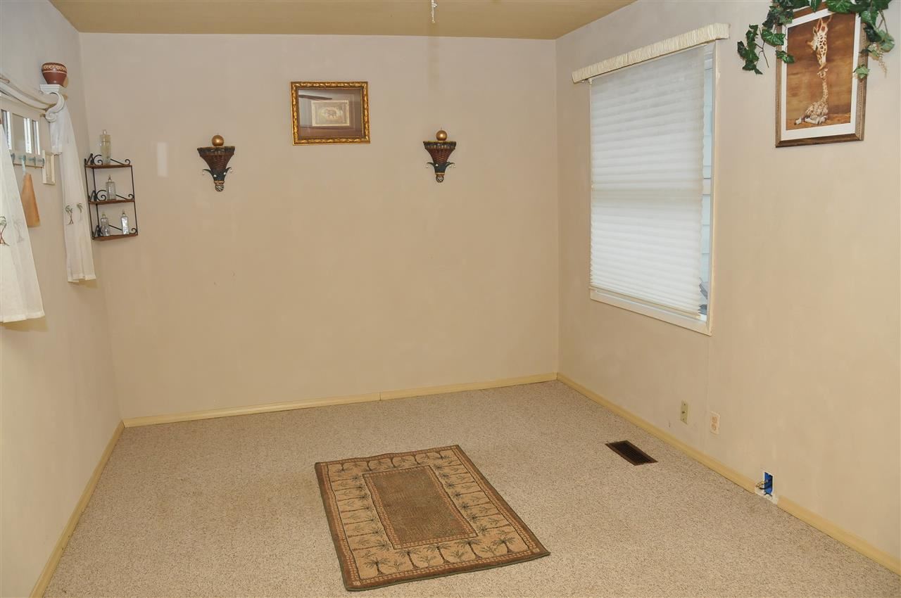 132 Graywood Ave, Elkhart, IN 46516 photo 14