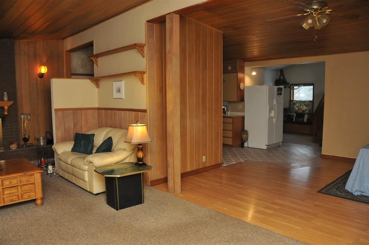 132 Graywood Ave, Elkhart, IN 46516 photo 3