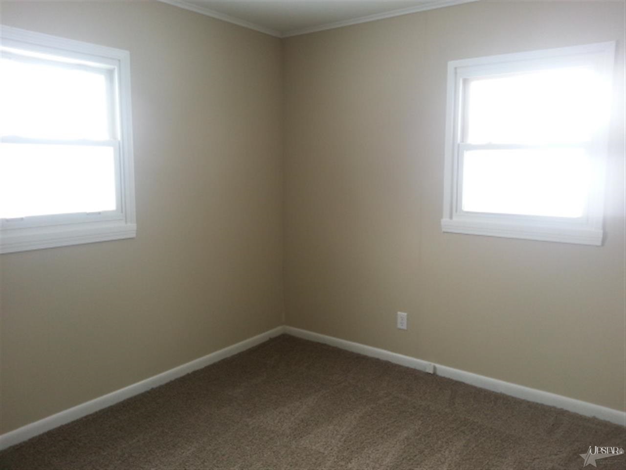 133 Hilltop Dr, Columbia City, IN 46725 photo 9