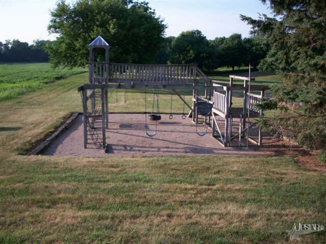 7480 W River Rd, South Whitley, IN 46787 photo 18