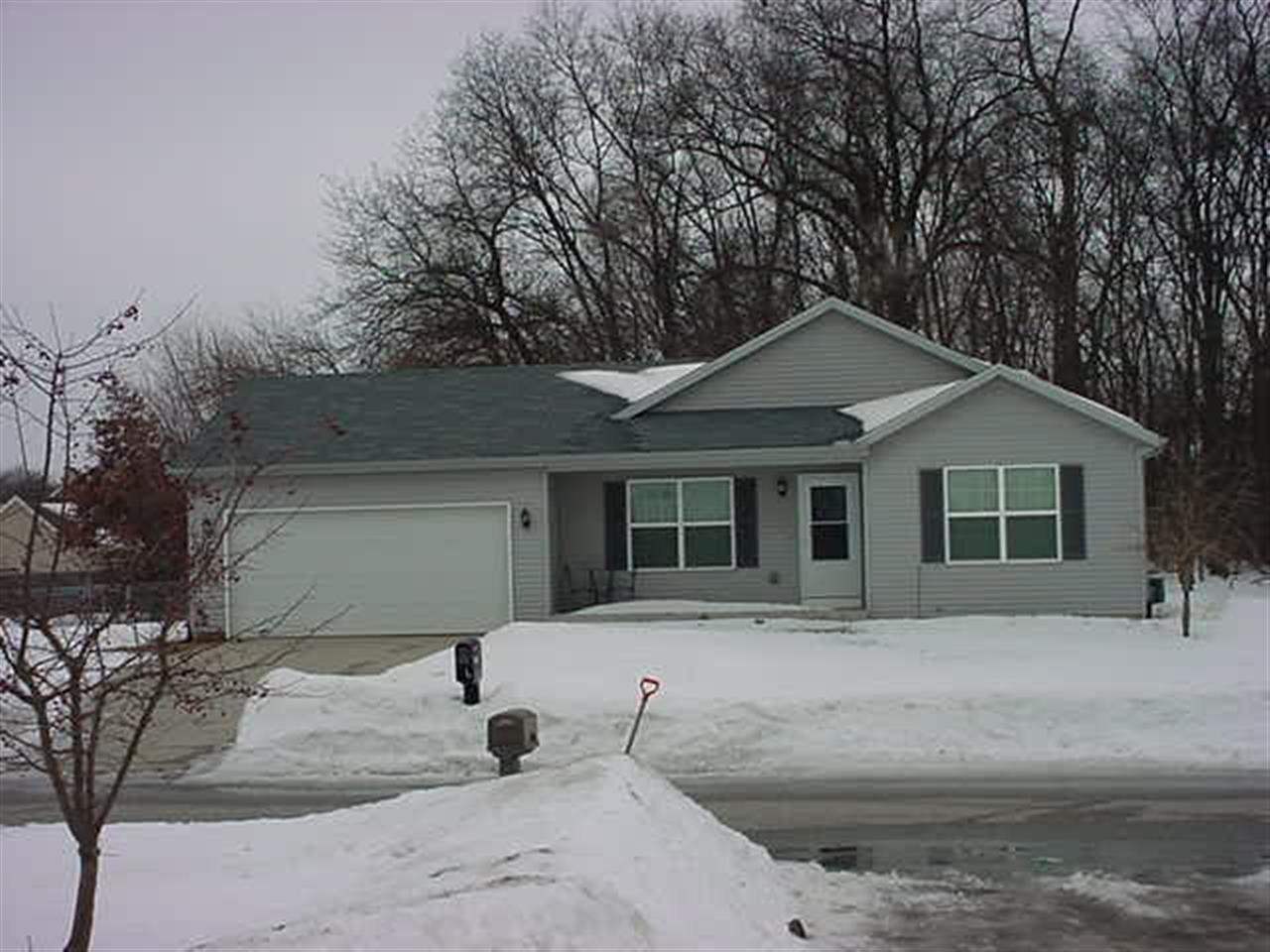 1005 Swan St, Bristol, IN 46507 photo 1
