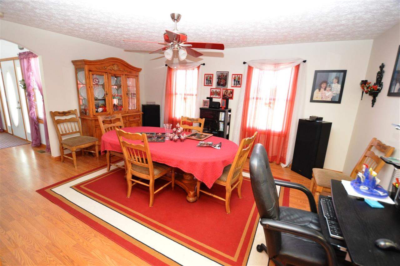 2170 Washington Ave, Frankfort, IN 46041 photo 6