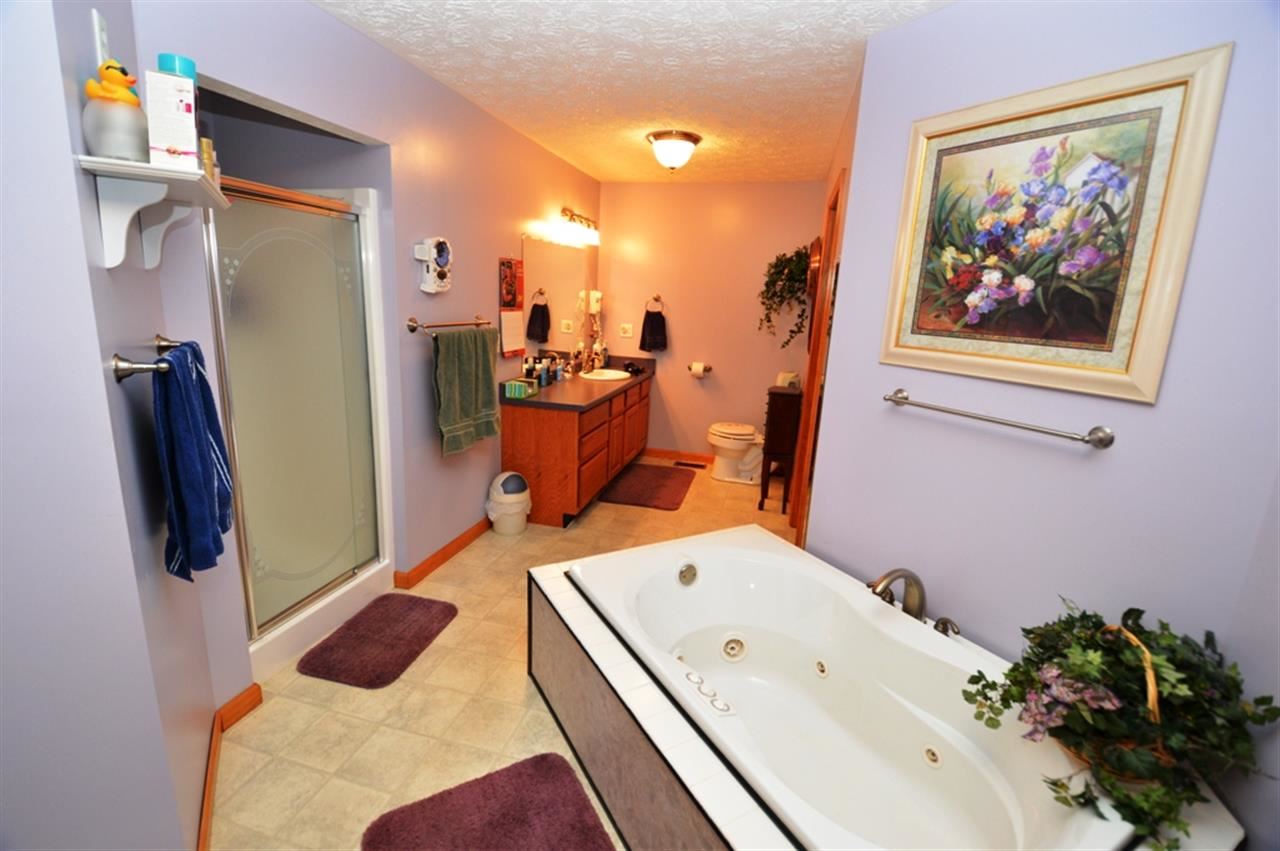 2170 Washington Ave, Frankfort, IN 46041 photo 12