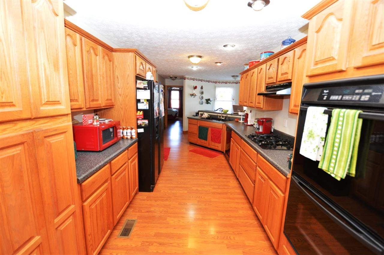 2170 Washington Ave, Frankfort, IN 46041 photo 8