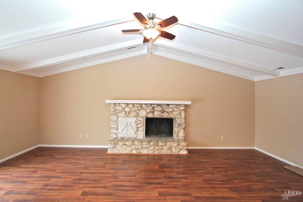 6313 Londonderry Ln, Fort Wayne, IN 46835 photo 5