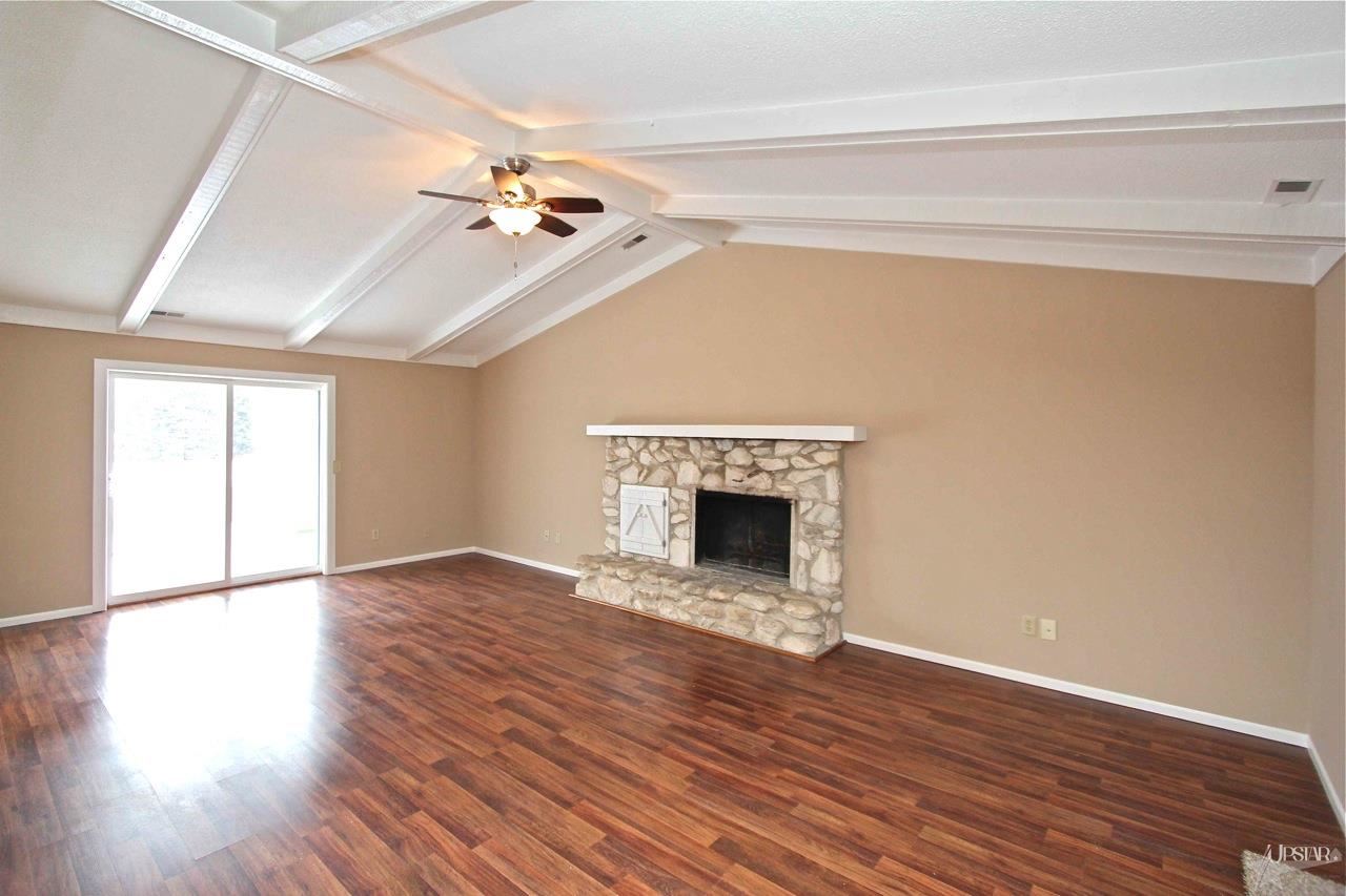 6313 Londonderry Ln, Fort Wayne, IN 46835 photo 3