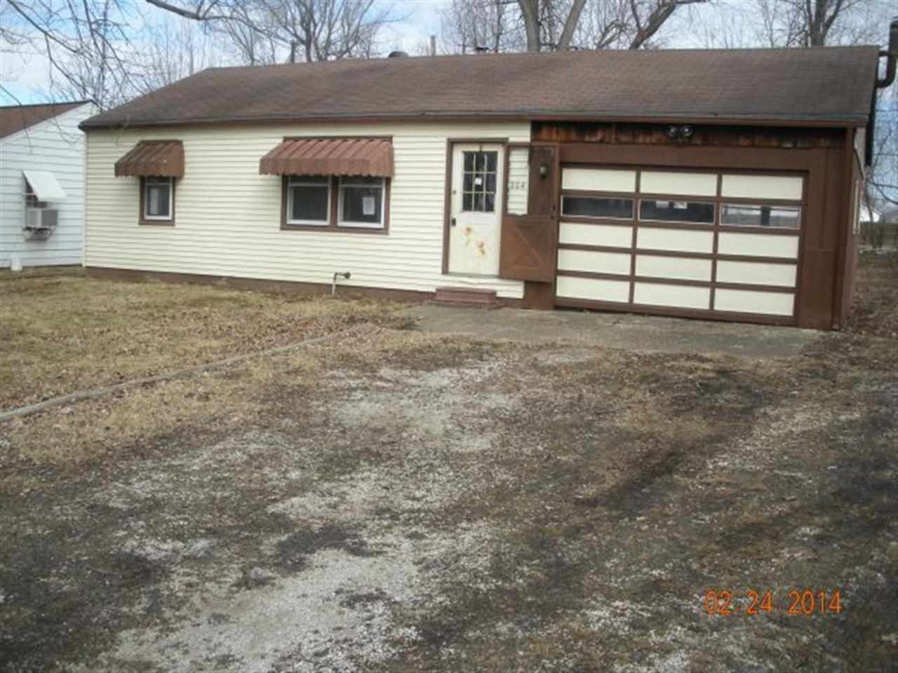 204 S Kentucky Ave, Chandler, IN 47610 photo 1
