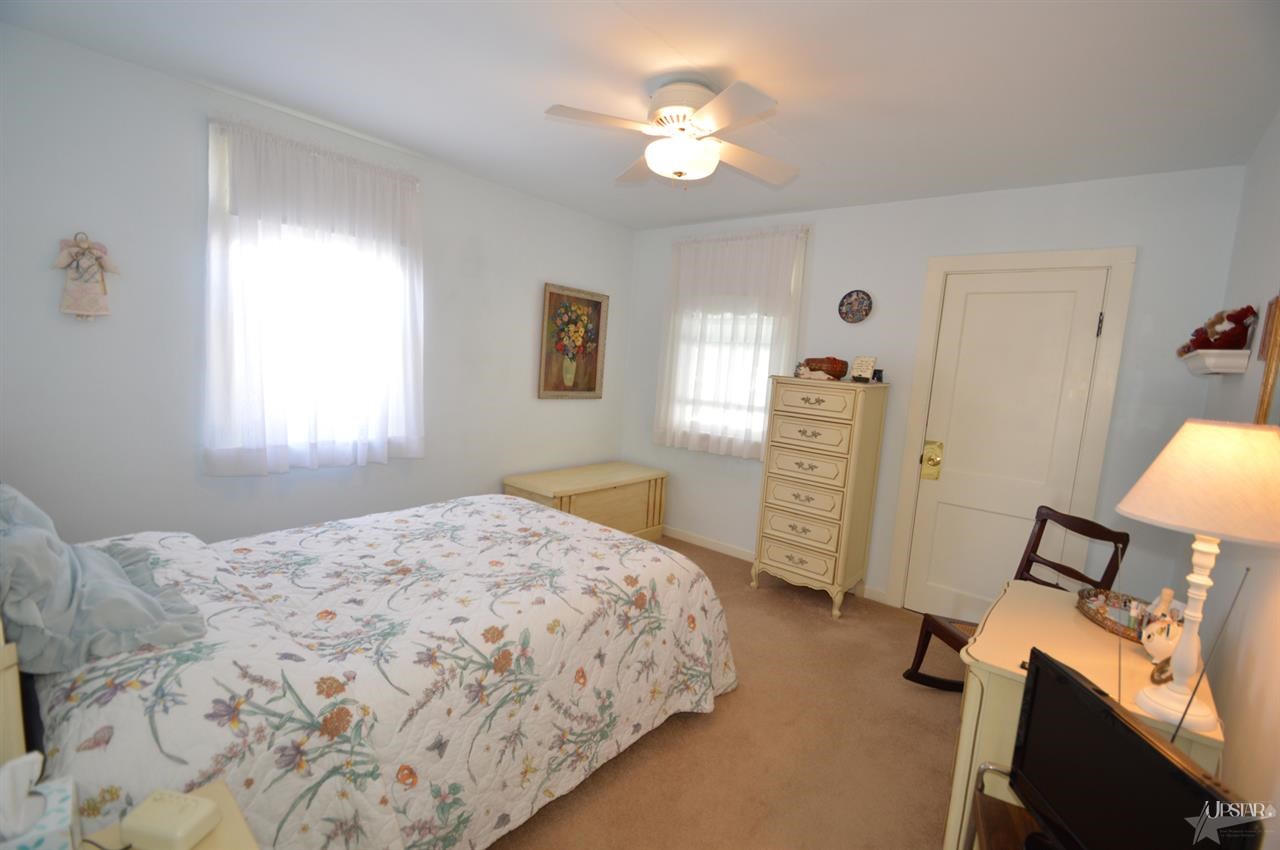 440 Dalgren Ave, Fort Wayne, IN 46805 photo 16