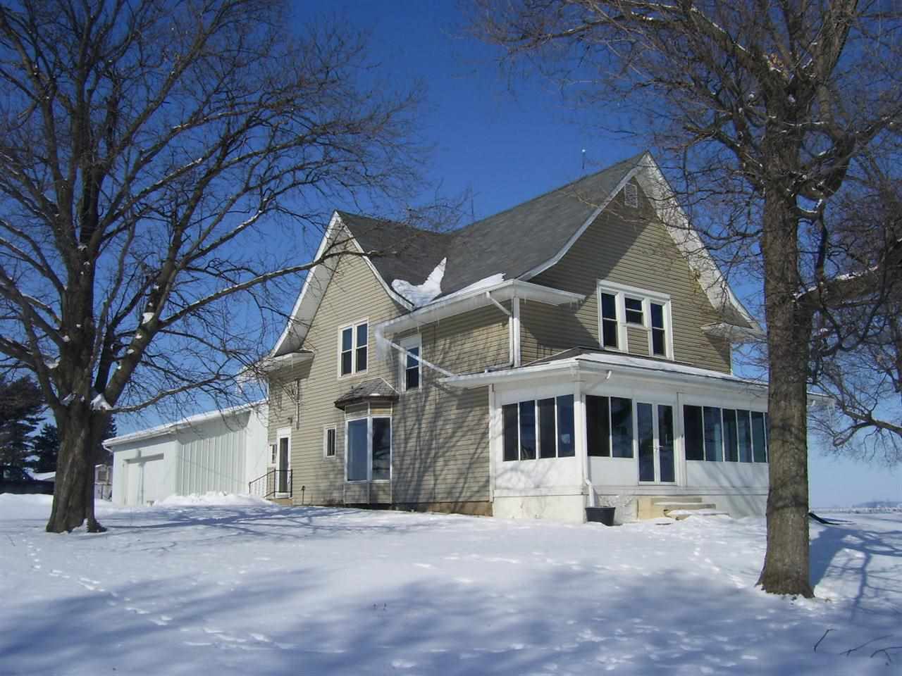 3319 N Indian Creek Rd, Logansport, IN 46947 photo 1