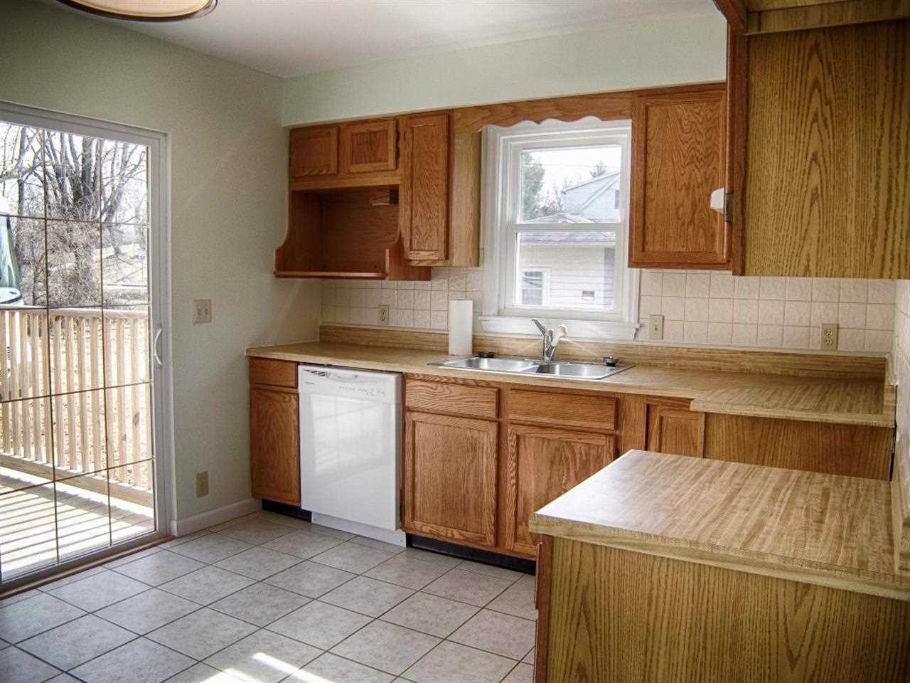 313 Hillcrest Dr, Newburgh, IN 47630 photo 5