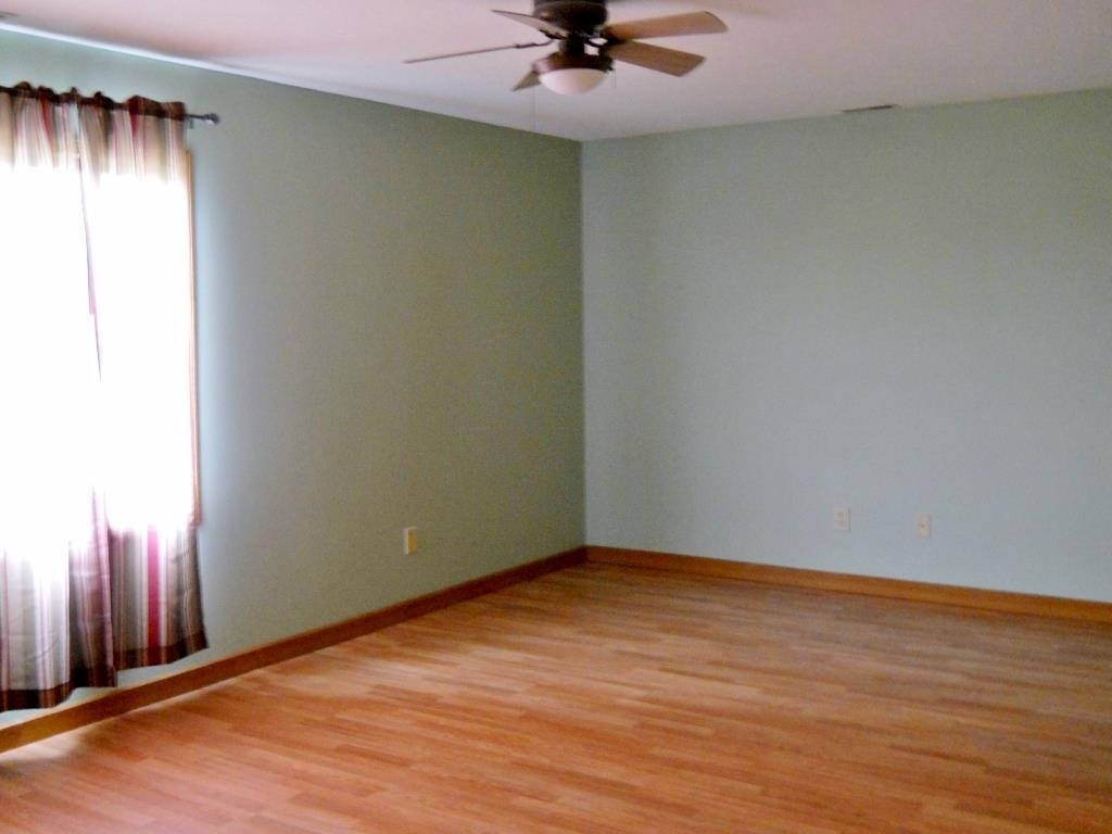 2011 Granny Smith Pl, Kendallville, IN 46755 photo 12
