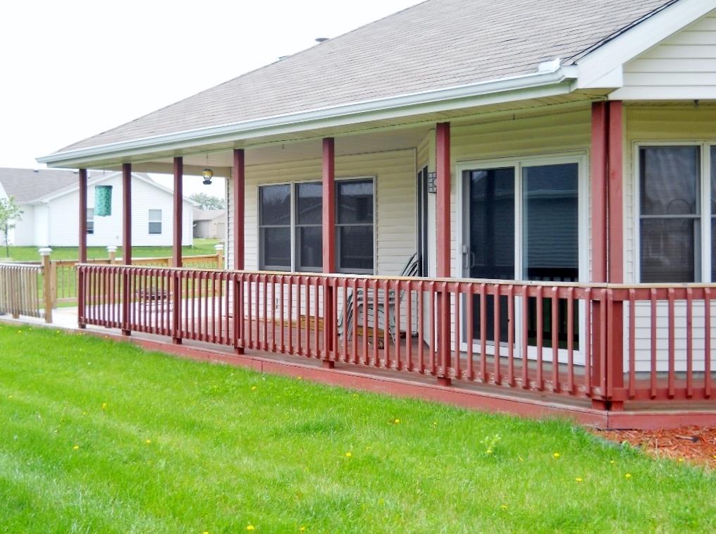 2011 Granny Smith Pl, Kendallville, IN 46755 photo 2