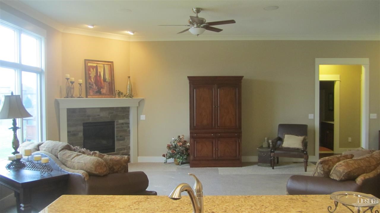 2019 Lake Front Dr, Fort Wayne, IN 46804 photo 7