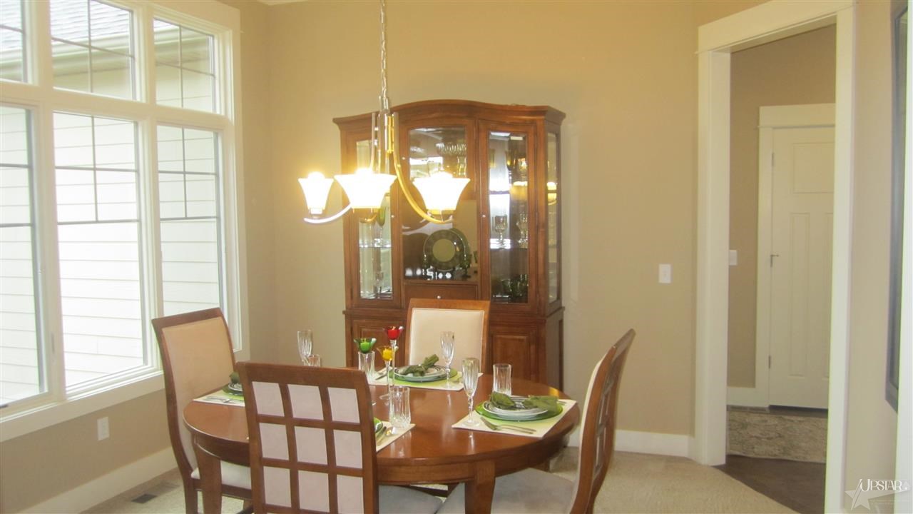 2019 Lake Front Dr, Fort Wayne, IN 46804 photo 5