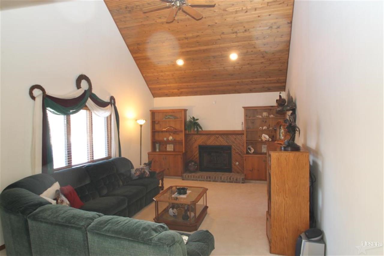 8621 Rail Fence Rd, Fort Wayne, IN 46835 photo 12