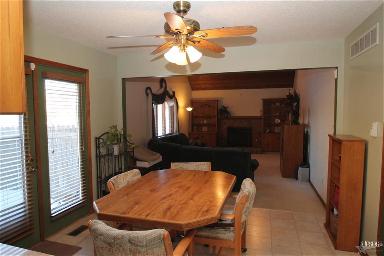 8621 Rail Fence Rd, Fort Wayne, IN 46835 photo 11