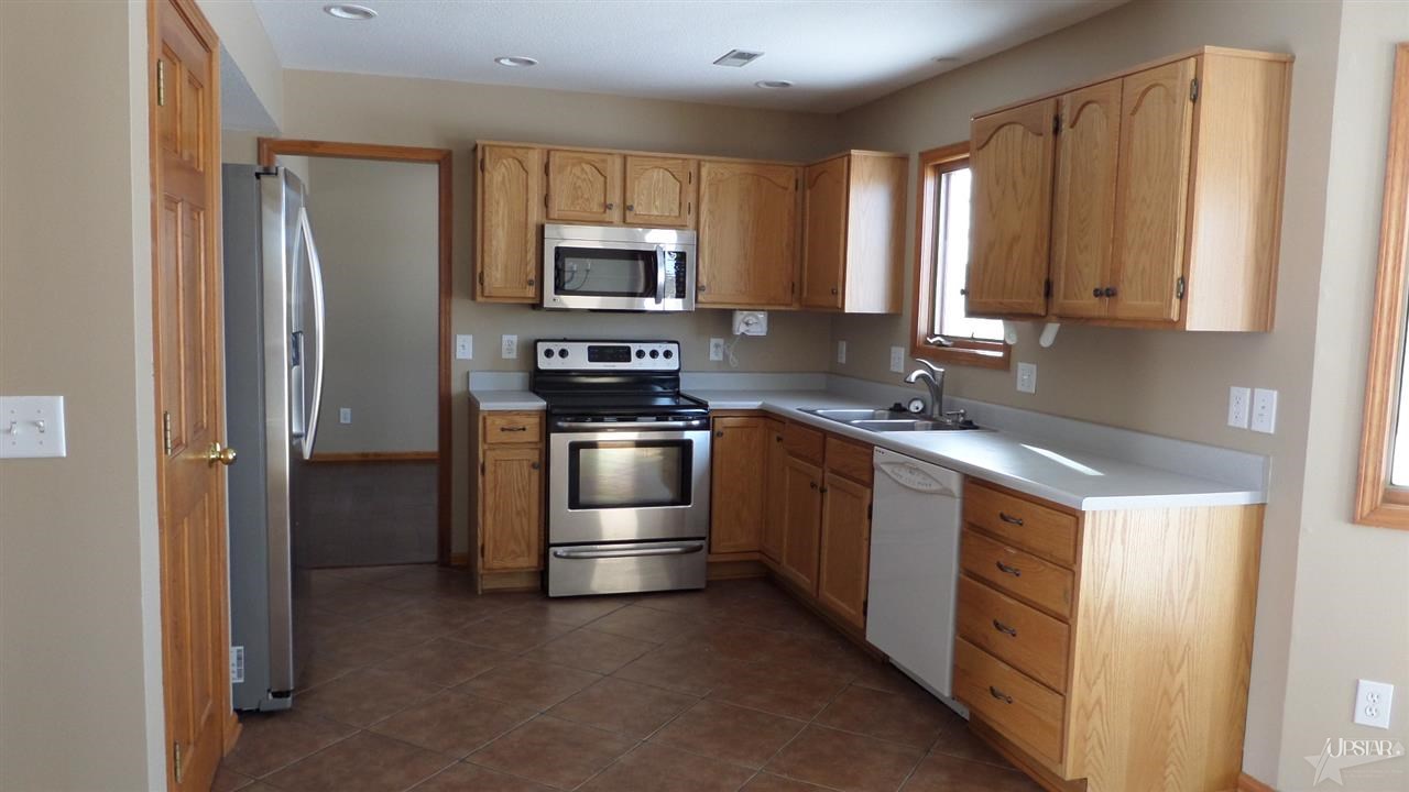 10827 Middleford Pl, Fort Wayne, IN 46818 photo 3