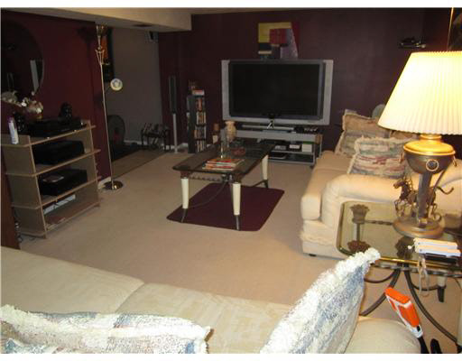 2254 Ribourde Dr, South Bend, IN 46628 photo 10