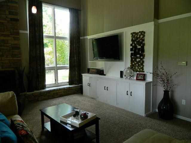 1611 E Springhill Rd, Warsaw, IN 46580 photo 9