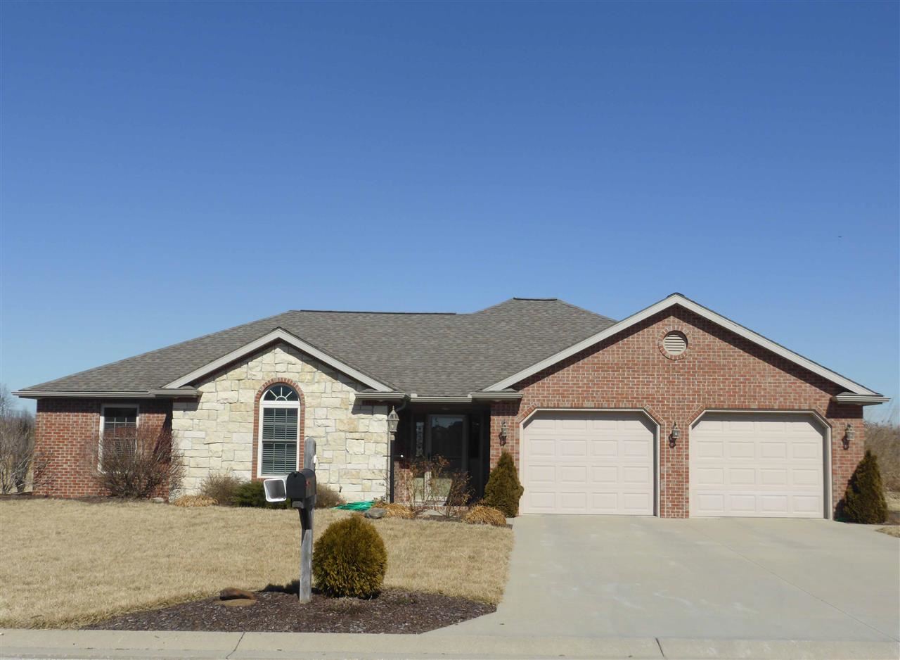 1456 Field Crest Ln, Jasper, IN 47546 photo 1