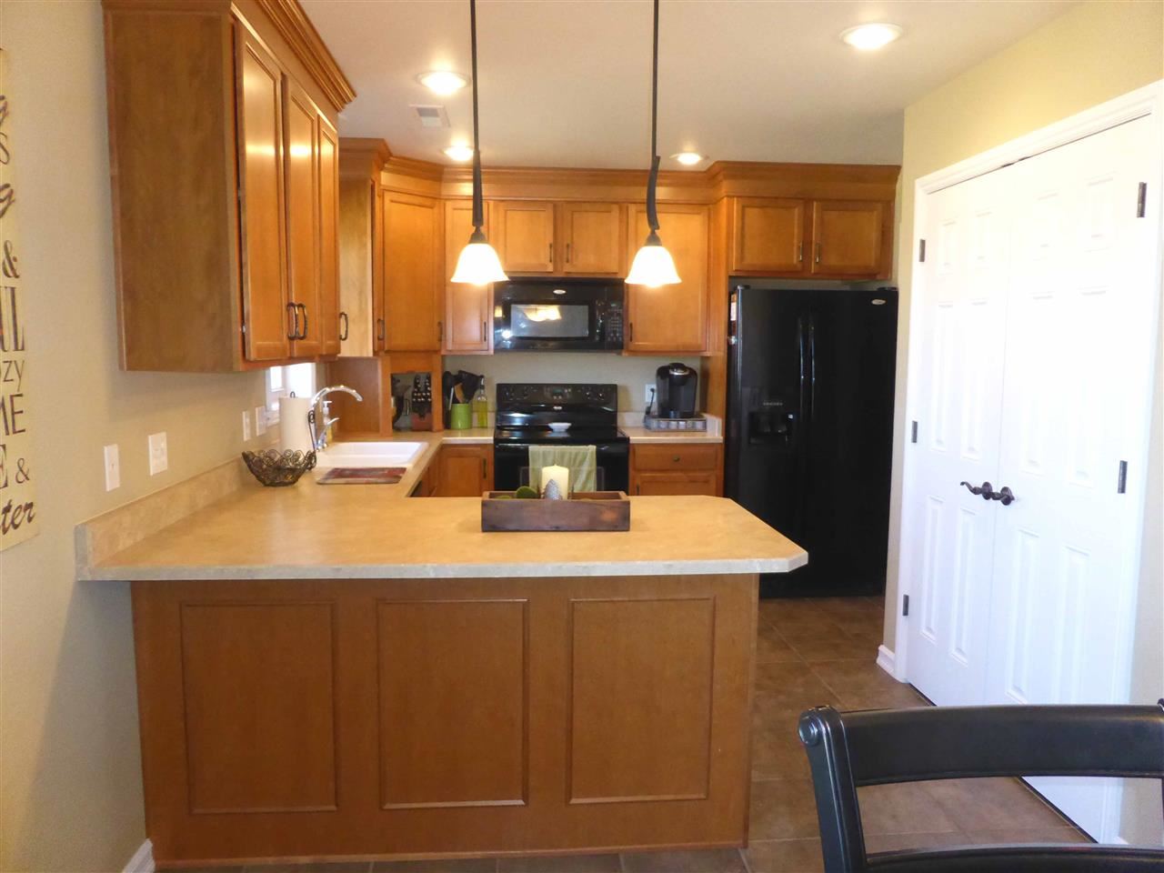 1456 Field Crest Ln, Jasper, IN 47546 photo 2