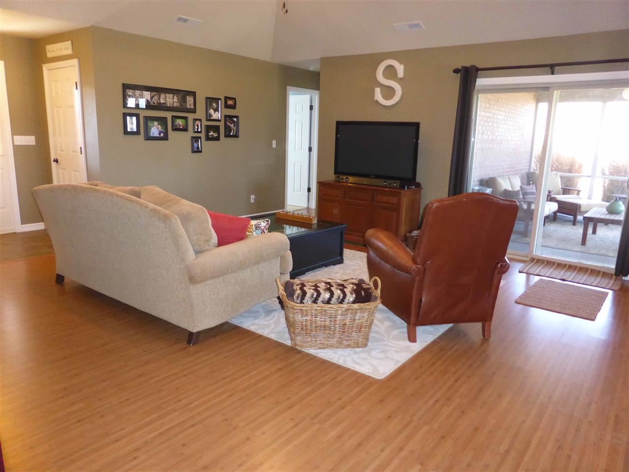 1456 Field Crest Ln, Jasper, IN 47546 photo 8