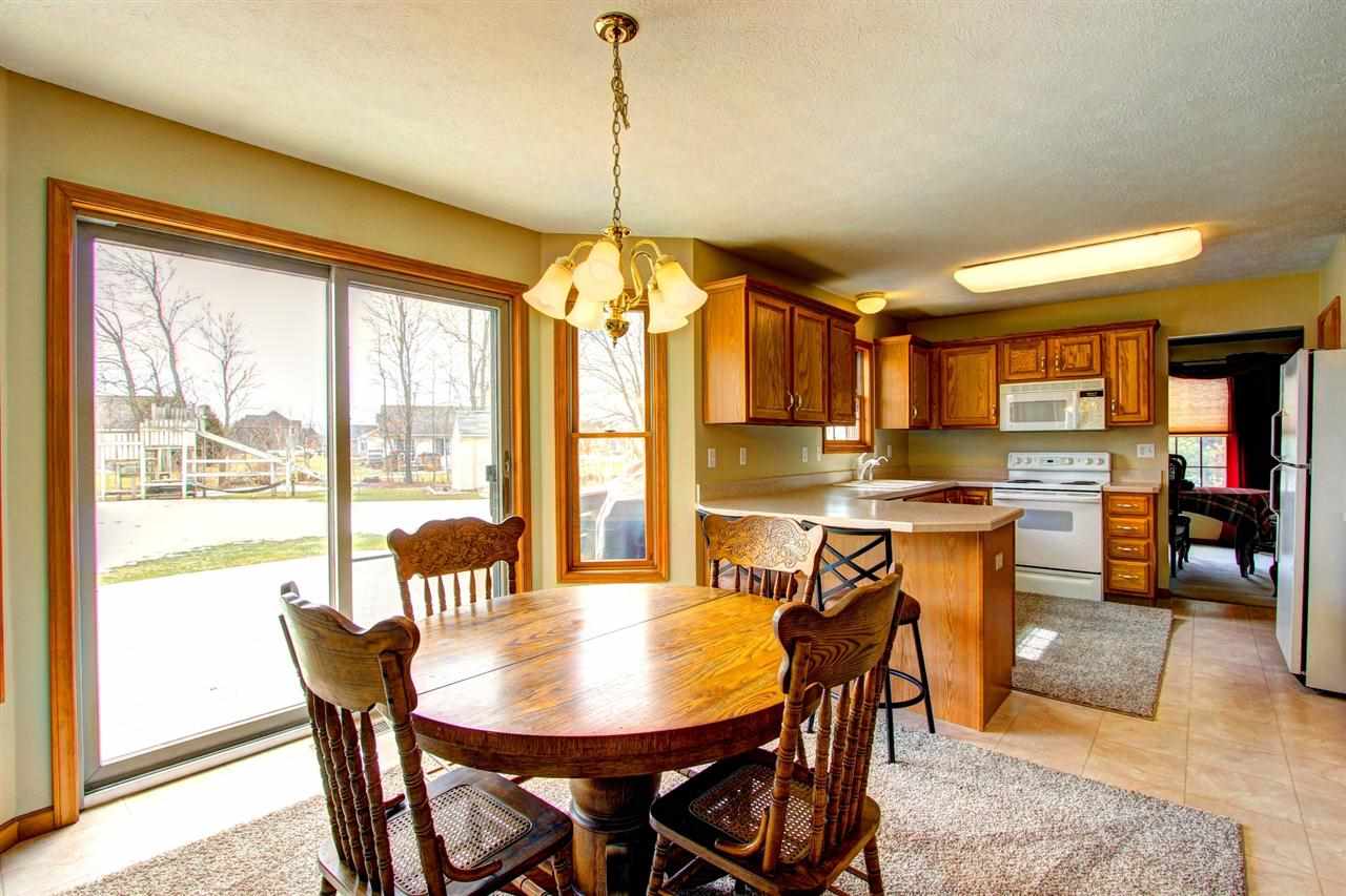 18950 Welborn Ct, Goshen, IN 46528 photo 9