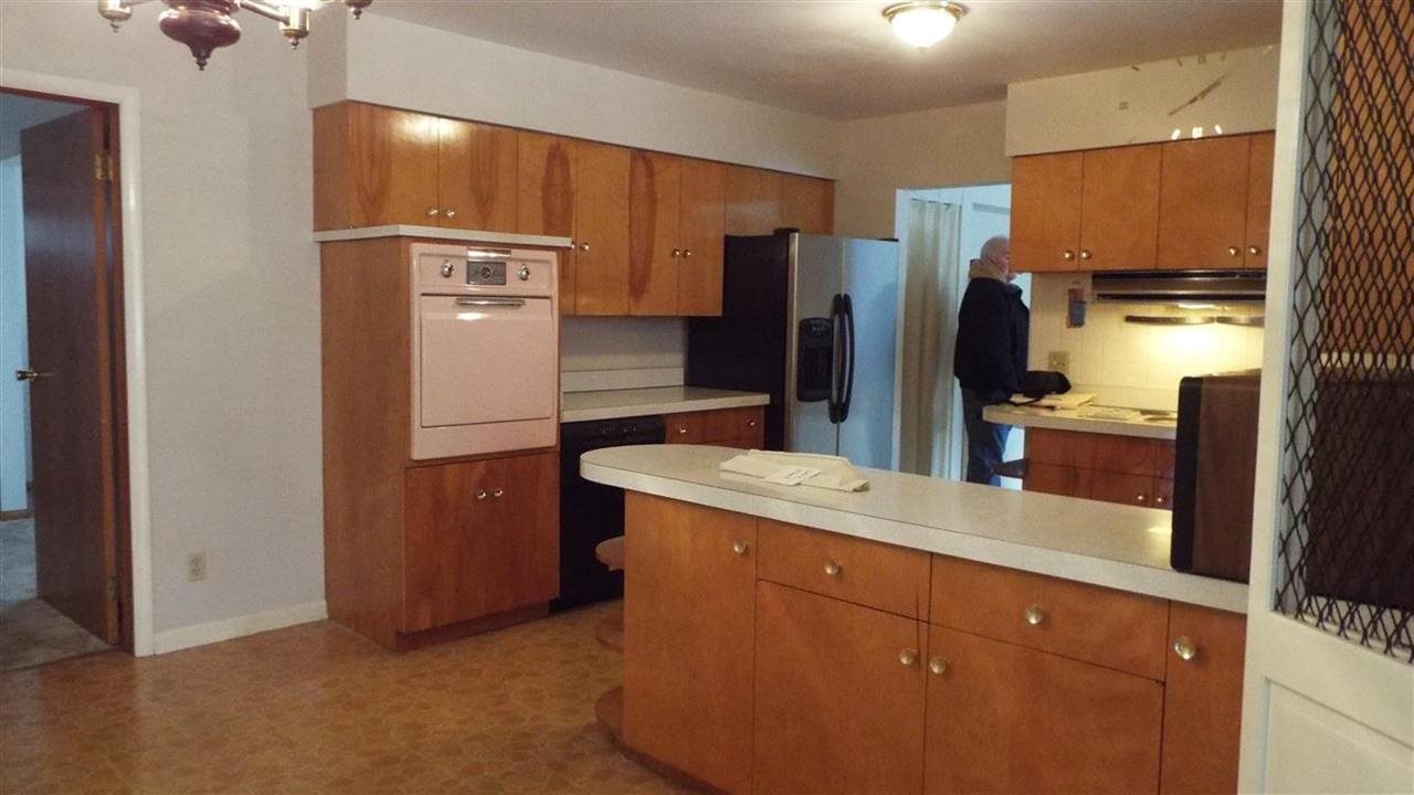 435 E Mill Rd, Evansville, IN 47711 photo 8