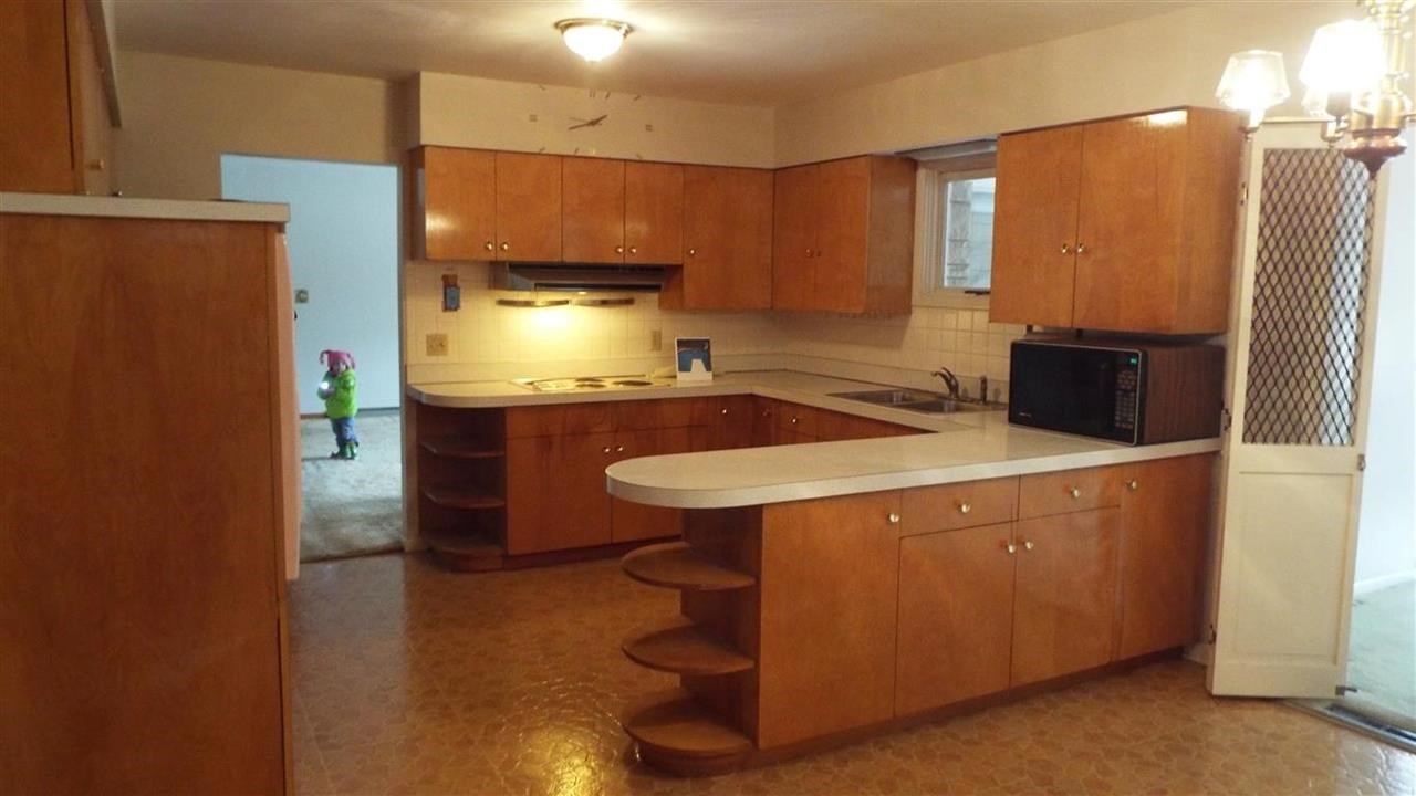 435 E Mill Rd, Evansville, IN 47711 photo 10