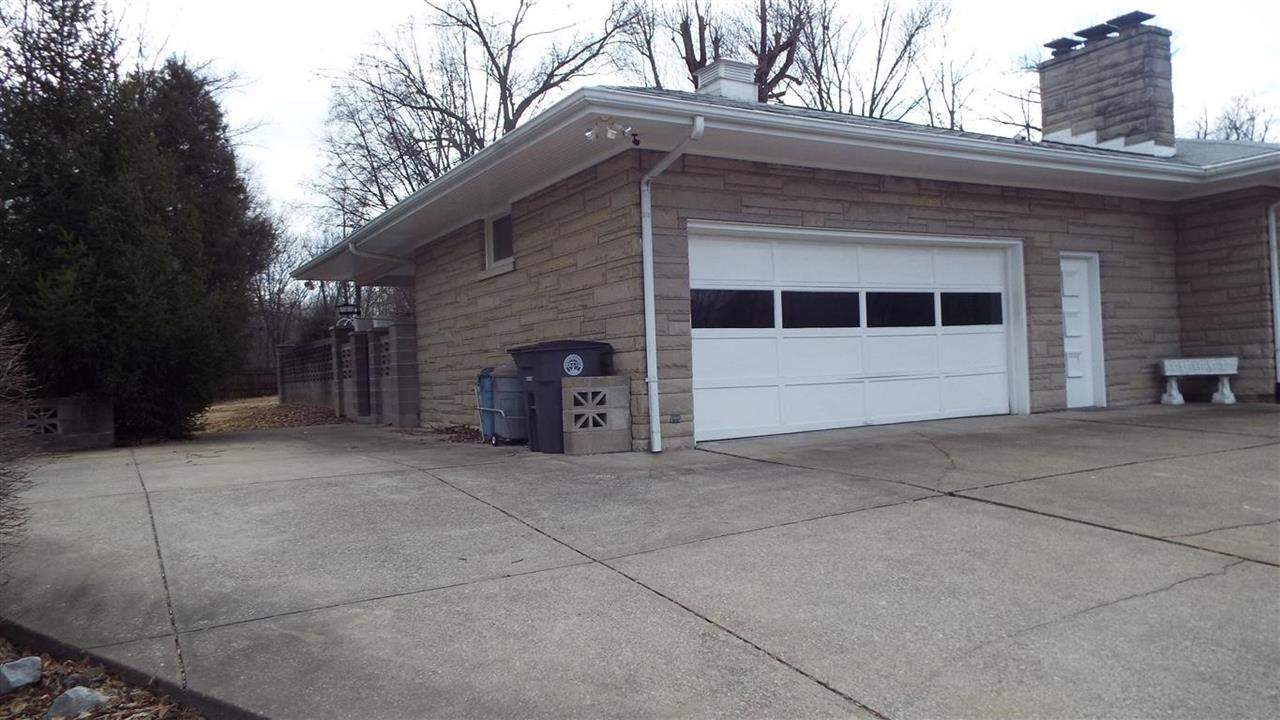 435 E Mill Rd, Evansville, IN 47711 photo 30