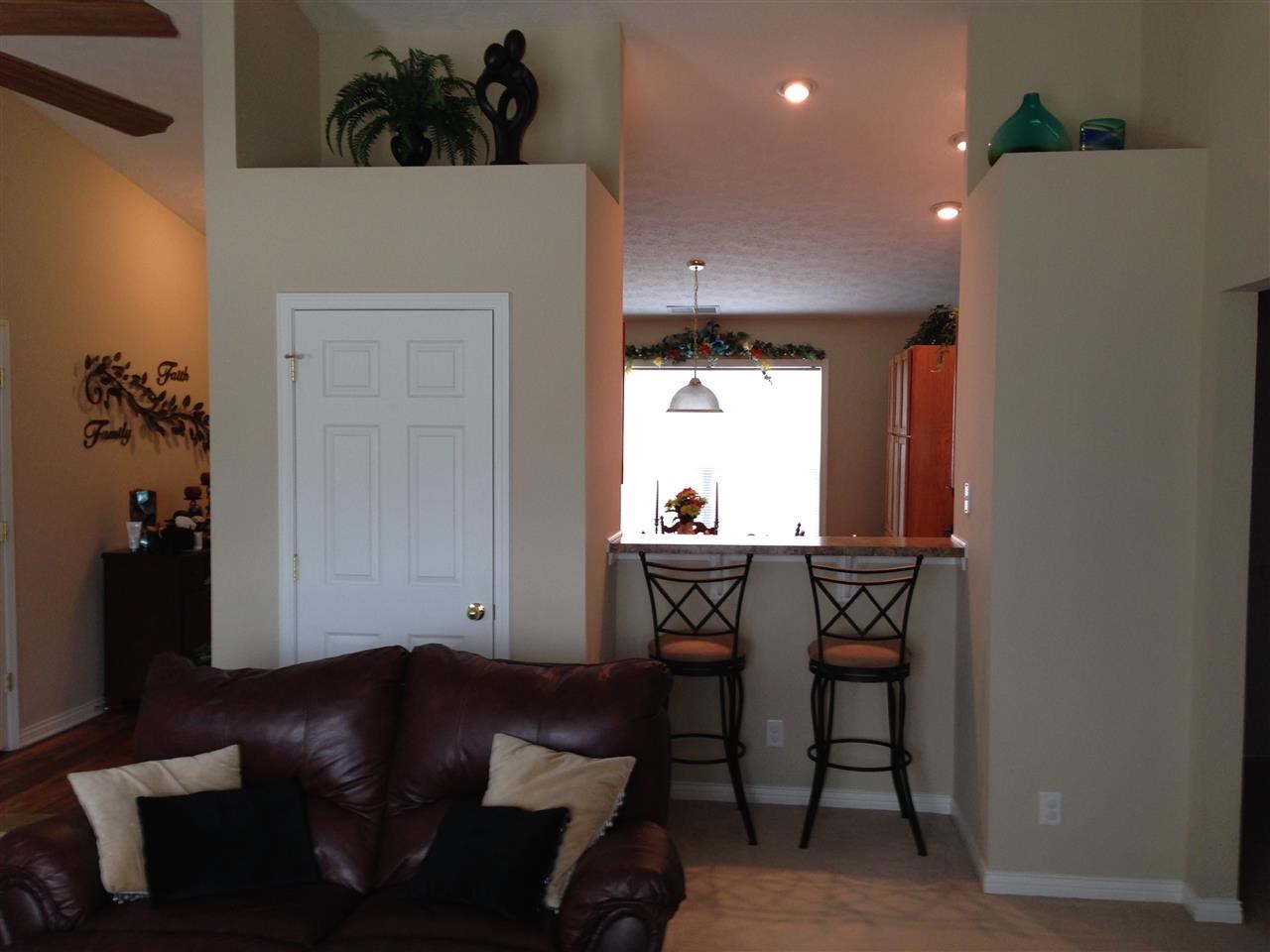 7957 S Andee Ln, Fort Branch, IN 47648 photo 3