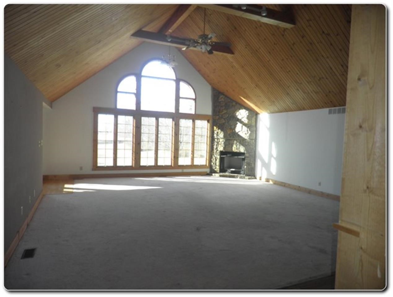 865 E Smithville Rd, Bloomington, IN 47401 photo 3