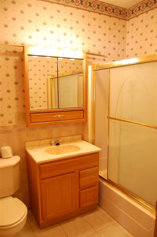 209 W Walnut St, Chalmers, IN 47929 photo 20