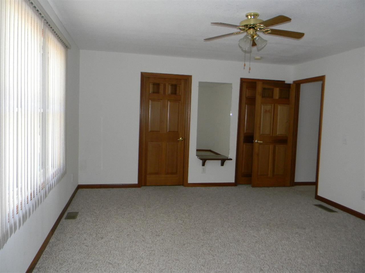 102 Booth Dr, Wolcottville, IN 46795 photo 13